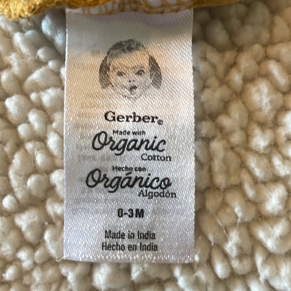 4 pack Gerber Baby Mitts - Picture 6 of 6
